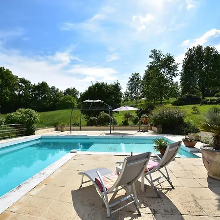 Luxury In Dordogne With Pool & Privacy Hébergement de vacances