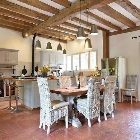 Luxury In Dordogne With Pool & Privacy Hébergement de vacances