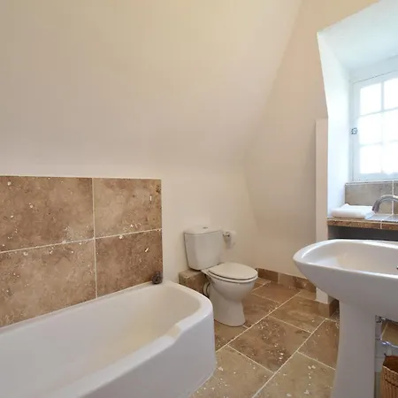 Luxury In Dordogne With Pool & Privacy Hébergement de vacances Port-Sainte-Foy-et-Ponchapt