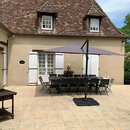 Luxury In Dordogne With Pool & Privacy